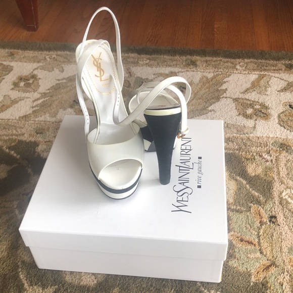 Yves SaintLaurent Rive Gauche Wedge Heel - Picture 3 of 8